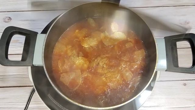 Гастрономическое Вдохновение: Нежное мясо, восхитительная подливка – мой рецепт гуляша! ?✨ #Гуляш