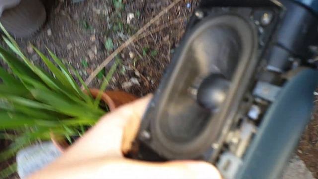 JBL Charge 4 MEGA LOW FREQUENCY MODE BASS TEST!!! ? BROKEN JBL???!!! смотреть онлайн