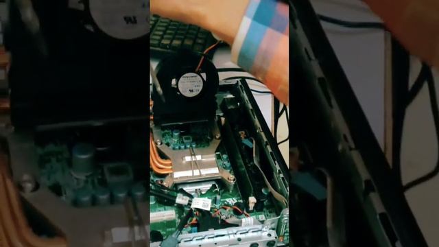 how to replace cemo cell from your Dell optiplacx7010 mini pc.@rdminfosystems.it786 #computer смотреть онлайн