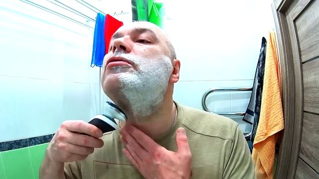 485 Gillette против электробритвы, разница всех видов бритв от Игоря Нефтеюганск #homelike, #бритьё смотреть онлайн