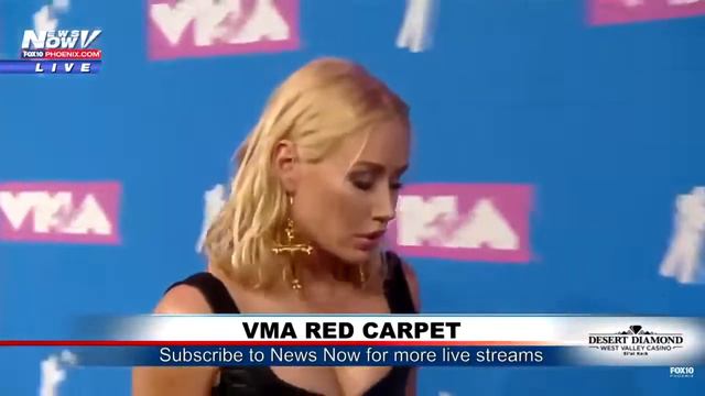 Iggy Azalea at the #VMAs red carpet 2018. смотреть онлайн