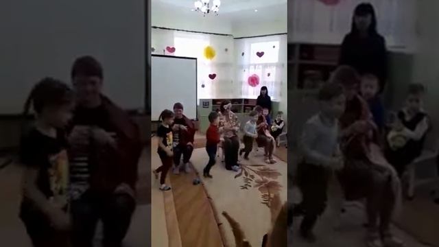 Танец "Носочки" смотреть онлайн