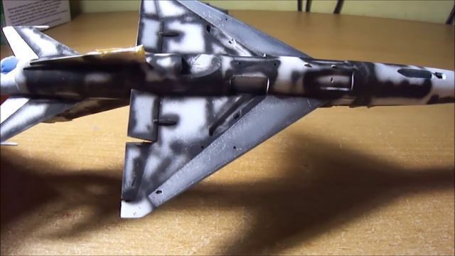 Model Mig 21 Bis - 1/72 Zvezda - Painting - English Subtitles