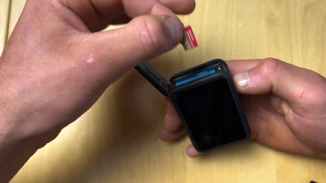 GoPro Hero 10: How to Insert & Format SD Card (Quickly) смотреть онлайн