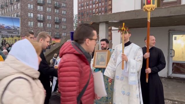 Первая Божественная литургия в храме «Нечаянная радость» г. Кудрово