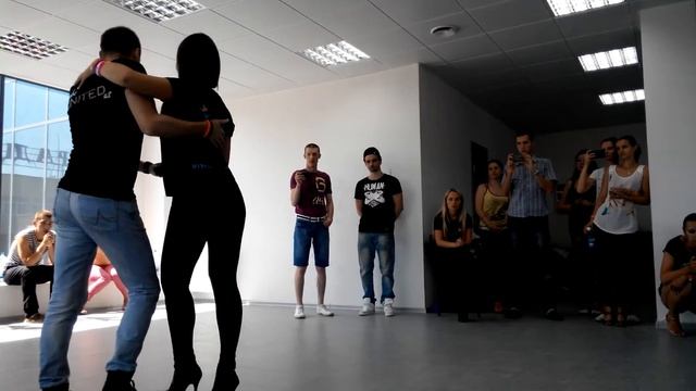 Kenig Friends Fest 3 - Андрей Кириллов - Kizomba traditional - связка под счёт смотреть онлайн