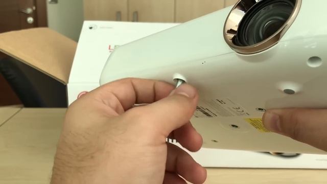 LG PW 1500 G Mini Beam Projector