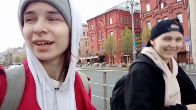 Москва//Концерт кис-кис//Влог #1 смотреть онлайн