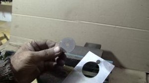 Как ПРОСВЕРЛИТЬ ОТВЕРСТИЕ в ТОНКОМ листовом металле