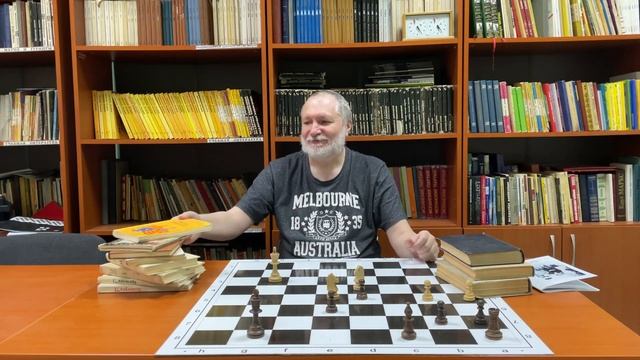 Топ - 5 лучших шахматных книг! Обзор моей шахматной библиотеки. смотреть онлайн