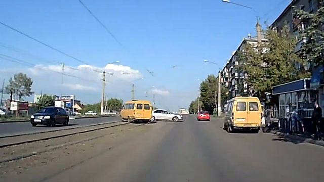 Вот так теперь ездят смотреть онлайн