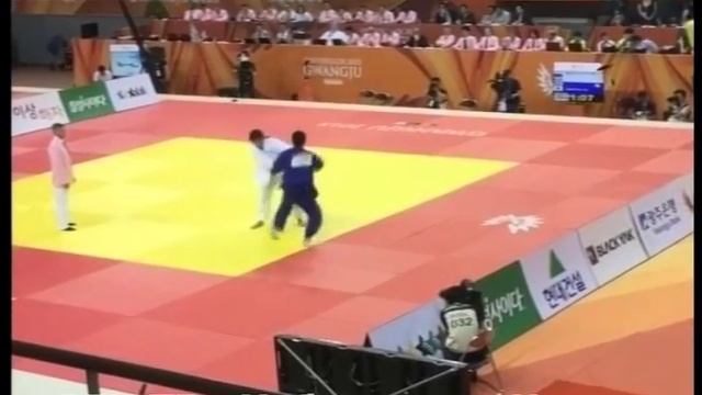 Челнинец взял Кубок Европы по дзюдо смотреть онлайн