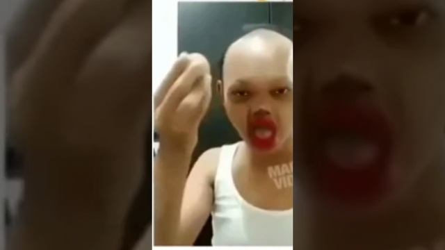 Как правильно нужно есть яйца на Пасху? #пасха#шутки#ютубпродвижение смотреть онлайн