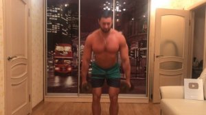 Как накачать мощную спину гантелями дома? Два упражнения на толщину спины!