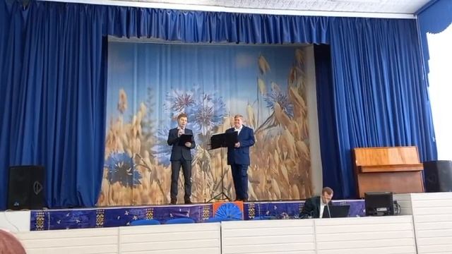 с праздником  8 Марта   Весеннее  поздравление