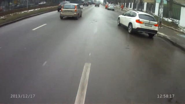 Подрезала - включила поворотник - АА 8387 КХ смотреть онлайн