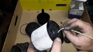 Корпус топливных фильтров. С утра не заводиться. атего мерседес. ч 1.