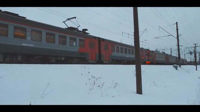 ГЖД ЭД9м-0077/0062 перегон Окская-Петряевка смотреть онлайн