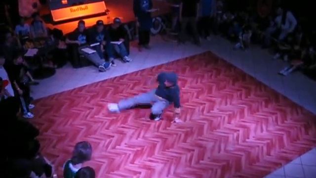 Чемпионат по брейку 5 02 2012 005 смотреть онлайн