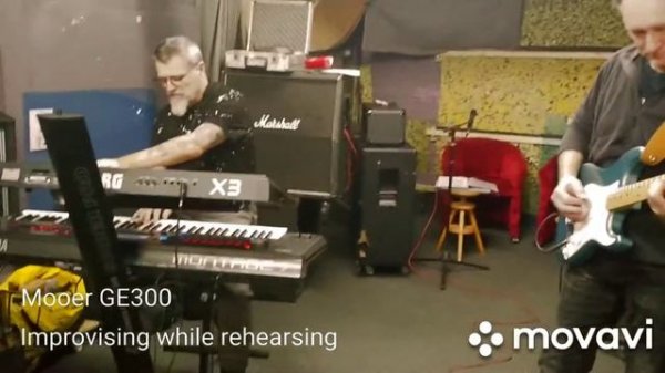 Mooer GE300 in band rehearsal.