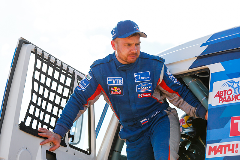 Спецвыпуск. Возвращение экипажа Николаева из пустыни. «Дакар-2020» смотреть онлайн