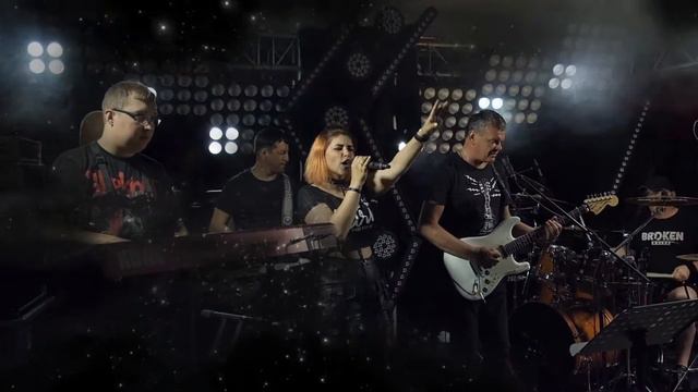cover band Dejavu - "Трава у дома" (Земляне сover) смотреть онлайн