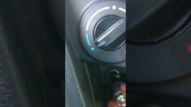 Gizmobaba Car Ionizer смотреть онлайн