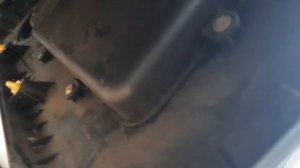 SsangYong rexton 1 не заботает стеклоподъёмник, снимаем обшивку двери.