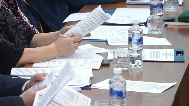 Очередное третье и последнее в этом году рабочее заседание провели депутаты городской Думы