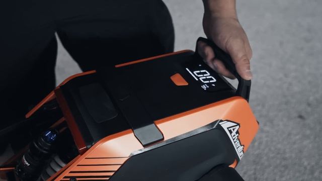 V14 Adventure Quick look || Inmotion's First 134V Offroad Electric Unicycle смотреть онлайн