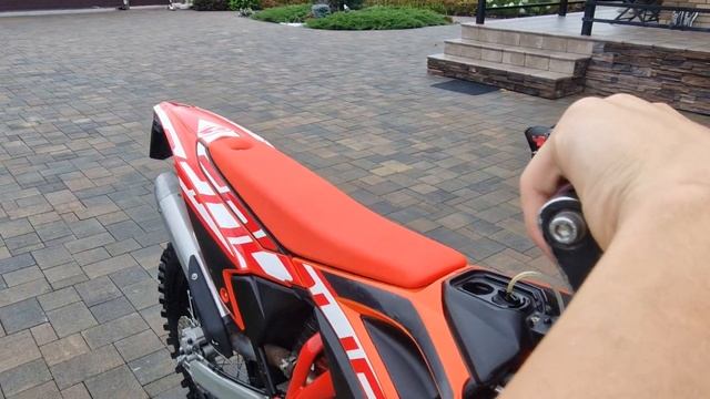 Мотоцикл beta rr 125 4t lc 2022 смотреть онлайн