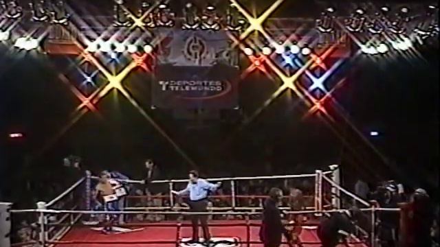 Juan Arroyo Vs Ener Julio - 2005-02-11 смотреть онлайн