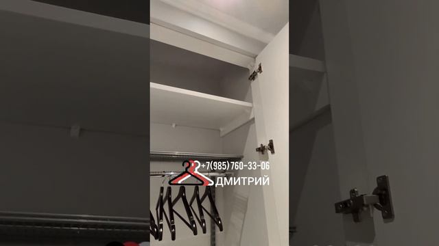 Широкие распашные двери с наклеенными зеркалами на заказ, встроенный шкаф в нише прихожей. Коломна. смотреть онлайн