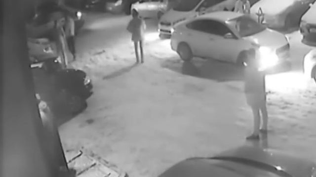 Полицейские Москвы задержала мужчину, подозреваемого в разбое и грабеже смотреть онлайн