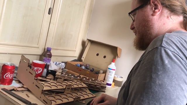 Unboxing and building TTcombat Citadel Paint Rack смотреть онлайн