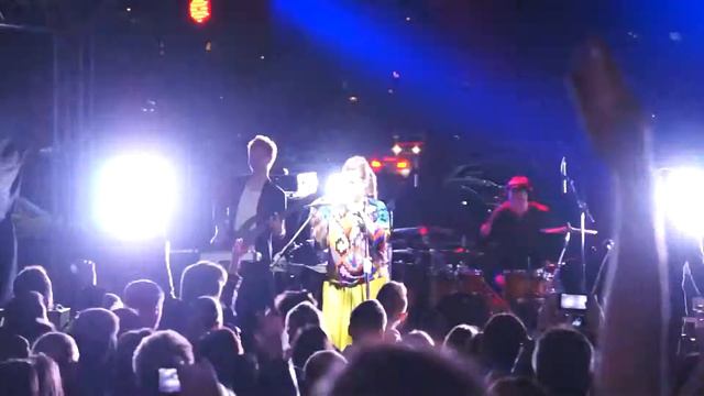 Guru Groove Foundation - Golden Love (Live @ Troyka Fair Moscow, 11.05.14)