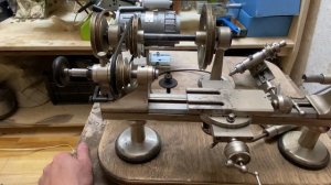 Часовой токарный станок с -95