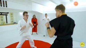 а4 стал мастиром каратэ