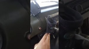 Установка стеклоочистителя нового образца на УАЗ 452-Д.