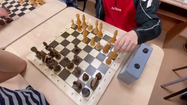 Национальные проекты России. Образование. Новые места доп. образования. МАОУ СЛШ "Юный шахматист" смотреть онлайн