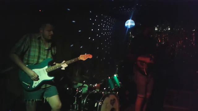 Gibbering Gibbon // One Day (Live) смотреть онлайн