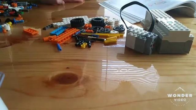 Lego boost robots that can draw смотреть онлайн