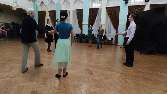 Кадриль Les Citoyens (Граждане) Фигура 4 Sans-culottes (учебное видео с класса) Сообщество Assemblé смотреть онлайн