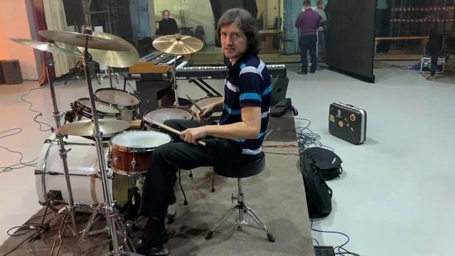 Ритм Цезаря - полиметрическое упражнение для барабанов/Polyrhythmic/polymetric Exercise