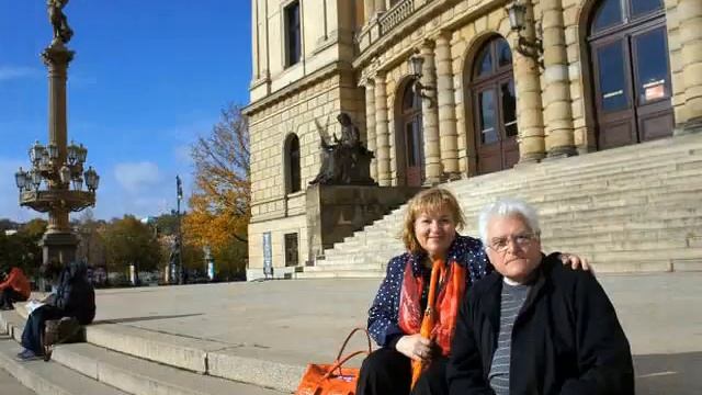 ЗОЛОТАЯ ОСЕНЬ ДЛЯ ЗОЛОТОЙ ЖЕНЩИНЫ смотреть онлайн