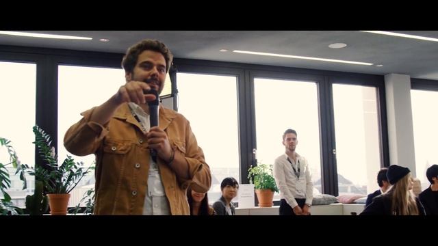 FUJIFILM instax SQUARE SQ20 Launch-Event in Köln смотреть онлайн