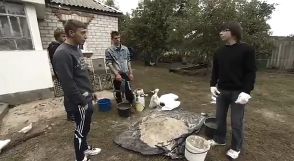 Где лопата?