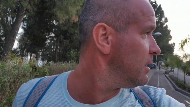 Atlantica Miramare Beach 4* Кипр, Лимассол. Вышли на прогулку. смотреть онлайн