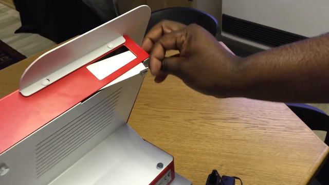 Mitsubishi Smart Kiosk | Part 3 - Connecting power block and first startup of kiosk смотреть онлайн