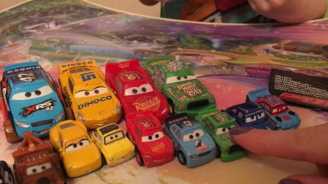 Тачки (Cars) распаковка сюрпризов. Новая коллекция мини машинок из серии Тачки.
